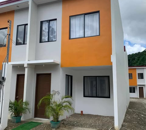 La Bellezah Homes