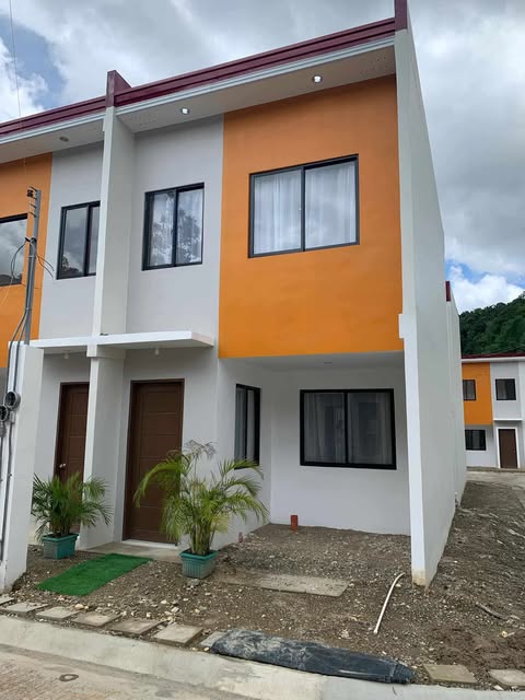 La Bellezah Homes